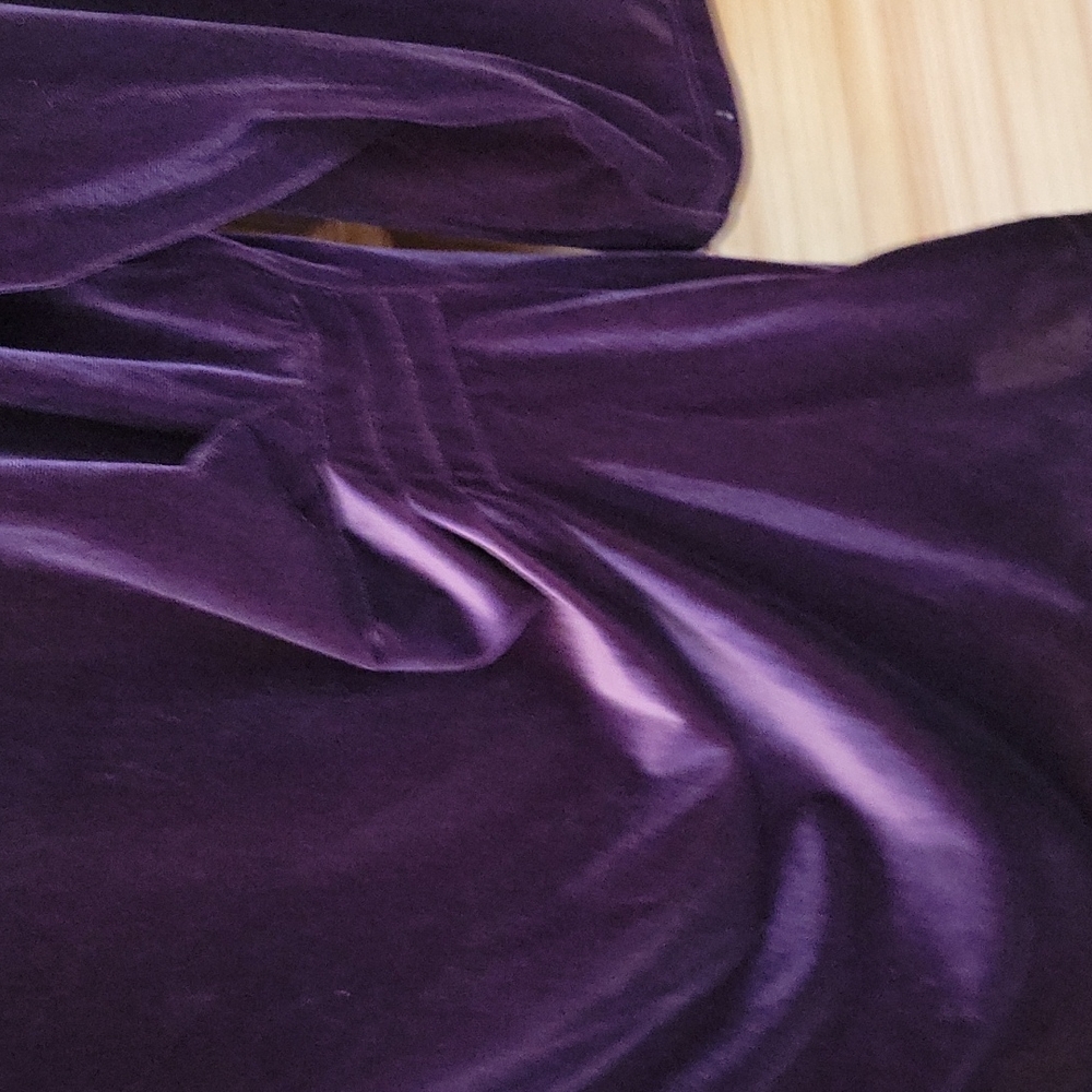 Ladies Top - Picture 3 of 3